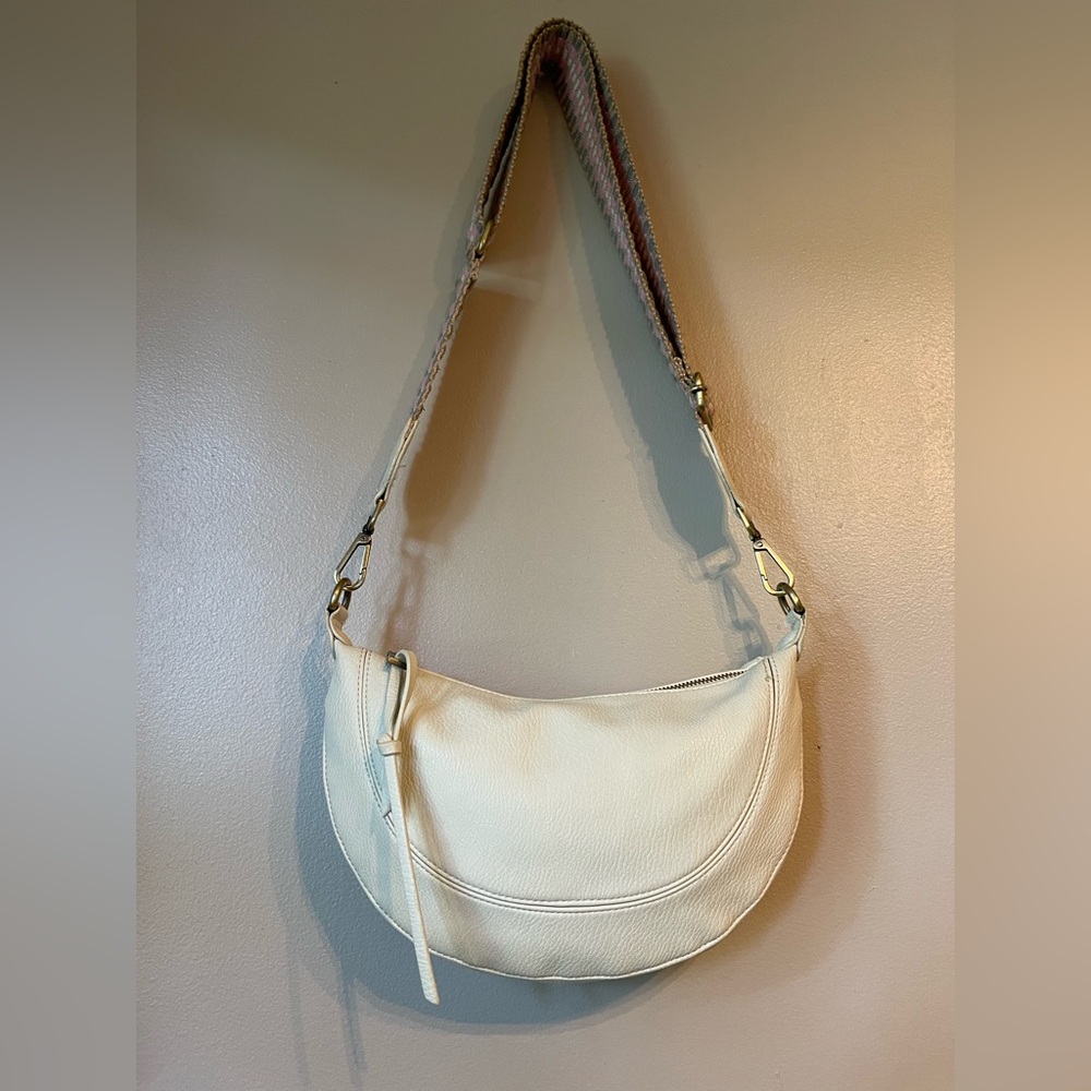 Anthropologie X Urban Originals
Luna Crossbody Bag